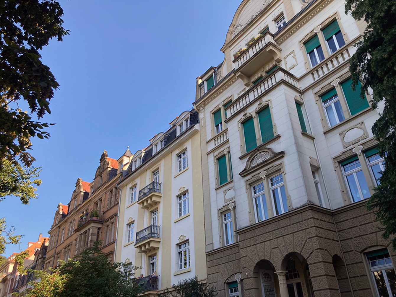Altbau­sanierung bei Green Solar Cologne Elektroinstallation in Köln