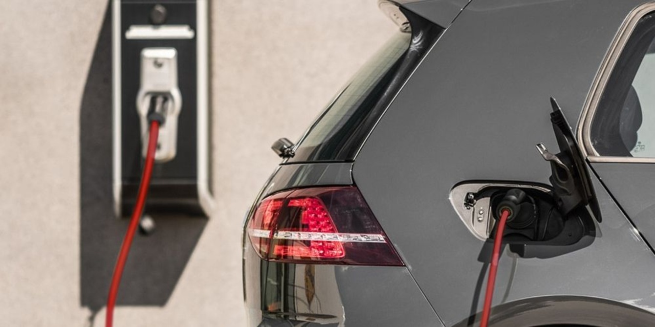 Schutz für E-Mobility bei Green Solar Cologne Elektroinstallation in Köln