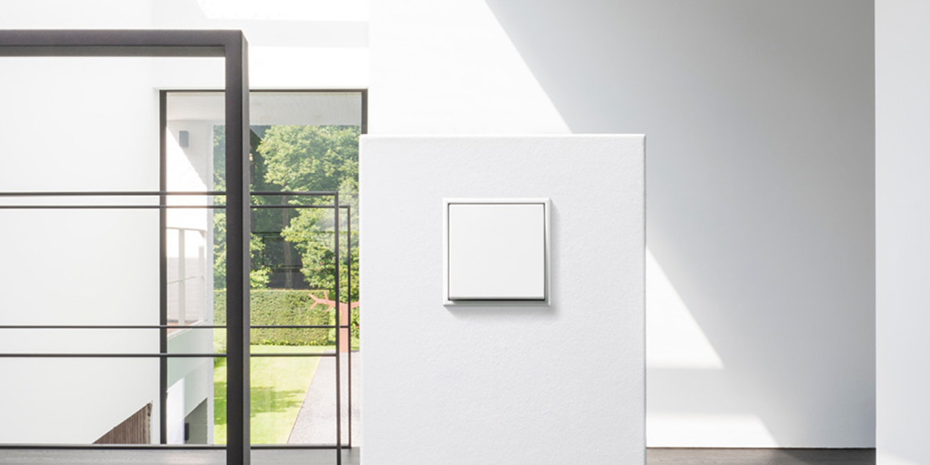 JUNG Schalterprogramme bei Green Solar Cologne Elektroinstallation in Köln